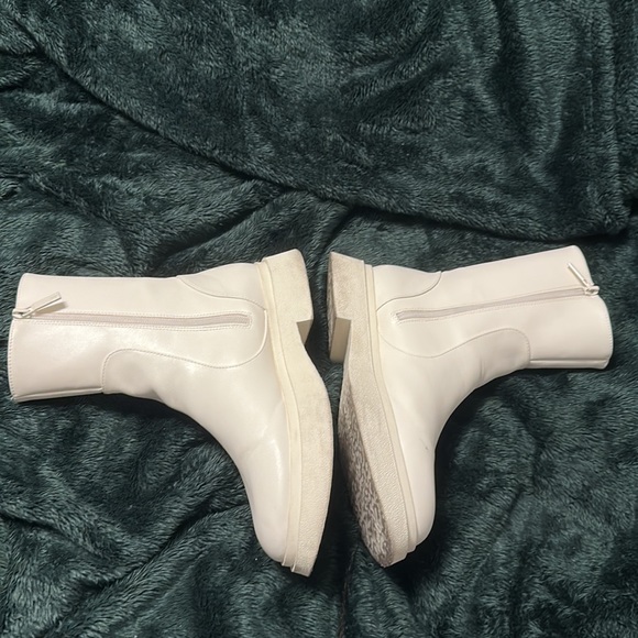 Chunky off-white Zara Chelsea Boot - Picture 5 of 5